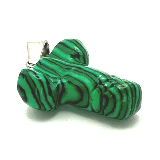 Malachitový penis pre šťastie, ručne brúsený prívesok cca 11 x 22 mm, kameň splnených želaní