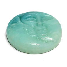 Amazonitová tvár slnka a mesiaca ručne vyrezávaný prírodný kameň 5 cm, kameň nádeje