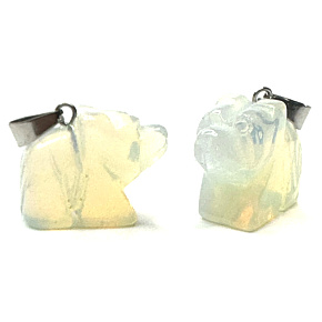 Opalit Medveď prívesok, syntetický kameň ručne brúsená figúrka 1,8 x 2,5 x 8 mm, kameň želania a nádeje
