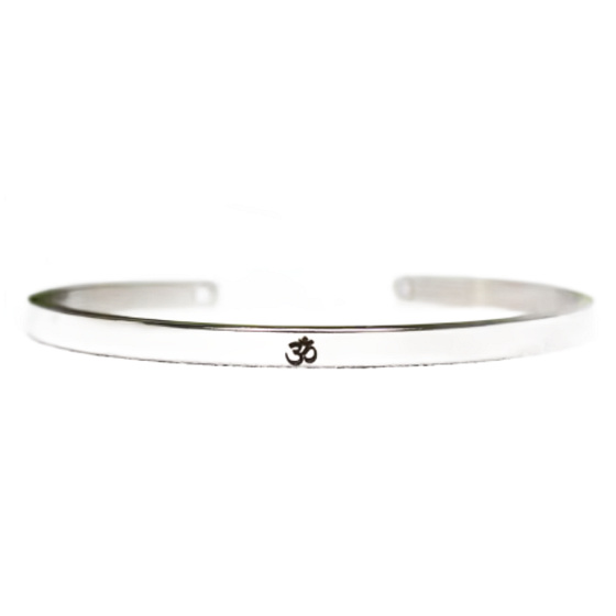 Nerezová oceľ náramok strieborný s gravírovaním Symbol, otvorená manžeta, 4 mm