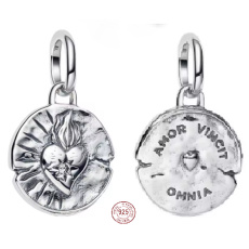 Charm Sterlingové stříbro 925 Láska vítězí – Amor Vincit Omnia, symbol oddanosti, přívěsek na náramek láska Charm Sterlingové stříbro 925 Láska vítězí – Amor Vincit Omnia, symbol oddanosti, přívěsek na náramek láska