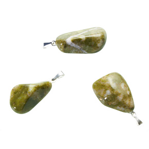 Epidot Troml prívesok prírodný kameň M, cca 3,5 cm, srdcový liečivý kameň