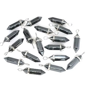 Hematit Kyvadlo šesťuholník prívesok prírodný kameň 41 x 13 mm, ručne vyrezávaný, kameň zdravej krvi