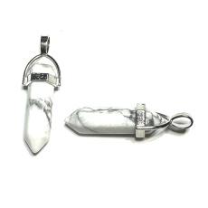 Magnezit / Howlit biele kyvadlo šesťuholník prívesok prírodný kameň 41 x 13 mm, čistiaci kameň