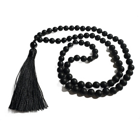 Onyx náhrdelník 80 + 1 kuliček matný meditační šperk, přírodní kámen, vázaný střapec, korálek 8 mm Onyx náhrdelník 80 + 1 kuliček matný meditační šperk, přírodní kámen, vázaný střapec, korálek 8 mm