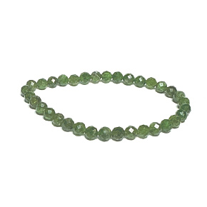 Diopsid fazetový náramok elastický prírodný kameň, korálik 5 mm / 16-17 cm, dvojitý čistiaci kameň