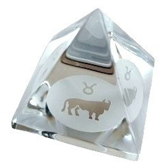 Sklenená pyramída číra, znamenie zverokruhu Býk