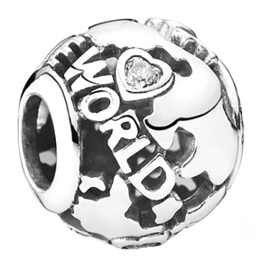 Šarm Striebro 925 Ažurový prívesok sveta, cestovný náramok korálek Šarm Striebro 925 Ažurový prívesok sveta, cestovný náramok korálek