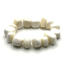 Scolecite náramok elastický z prírodného kameňa, kamienok cca 1 cm, 6 mm / 16 - 17 cm, očistný kameň