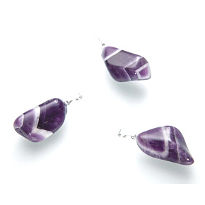 Ametyst Malawi Trommel prívesok prírodný kameň M, cca 2,5 cm, kameň kráľov a biskupov Ametyst Malawi Trommel prívesok prírodný kameň M, cca 2,5 cm, kameň kráľov a biskupov
