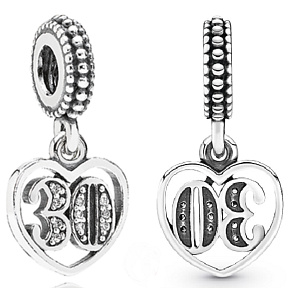 Prívesok zo striebra 925 30 rokov lásky, prívesok srdca na náramku k výročiu Prívesok zo striebra 925 30 rokov lásky, prívesok srdca na náramku k výročiu
