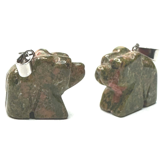 Unakit Medveď prívesok prírodný kameň, ručne brúsená figúrka 1,8 x 2,5 x 8 mm, kameň osobného rastu a vízie