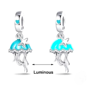 Charm Medůza, hvězdice, luminozní 2v1 přívěsek na náramek, moře Charm Medůza, hvězdice, luminozní 2v1 přívěsek na náramek, moře