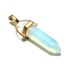 Opalit Kyvadlo šesťhranný zlatý prívesok syntetický kameň 41 x 13 mm, ručne vyrezávaný, kameň želaní a nádeje